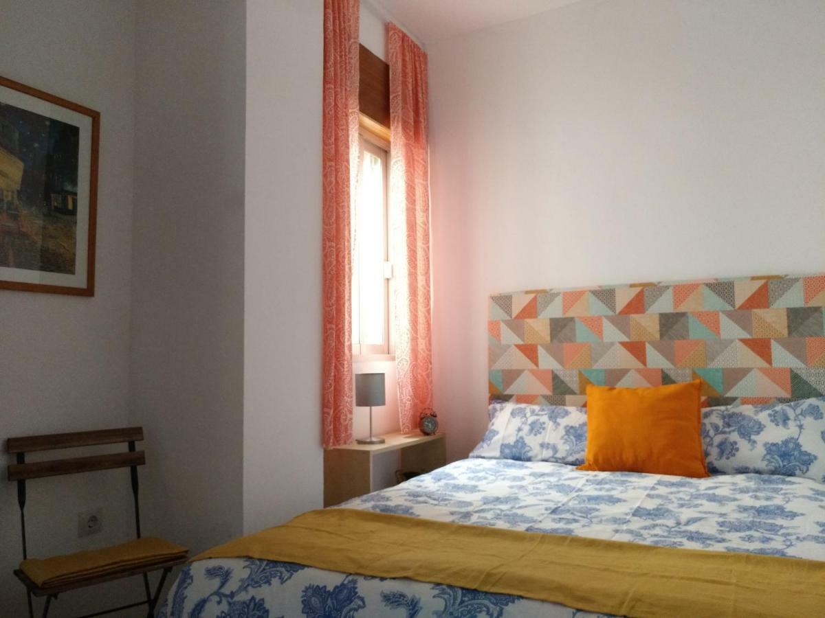 Azahar Apartamentos Triana V Севілья Екстер'єр фото